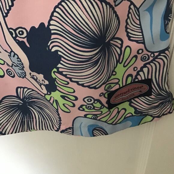 Vineyard Vines Mens Swim Trunks Size Large Mermaid Print - Picture 2 of 7